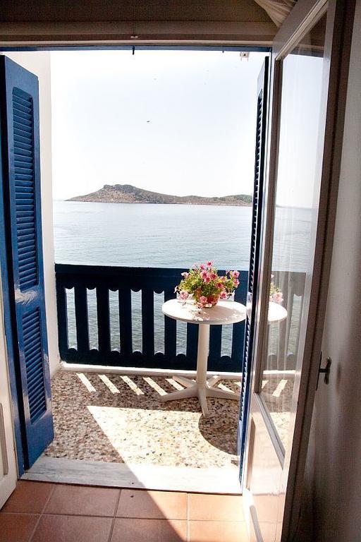 Themis Hotel Myrties Quarto foto